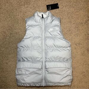 Nike light grey puffer vest with pockets